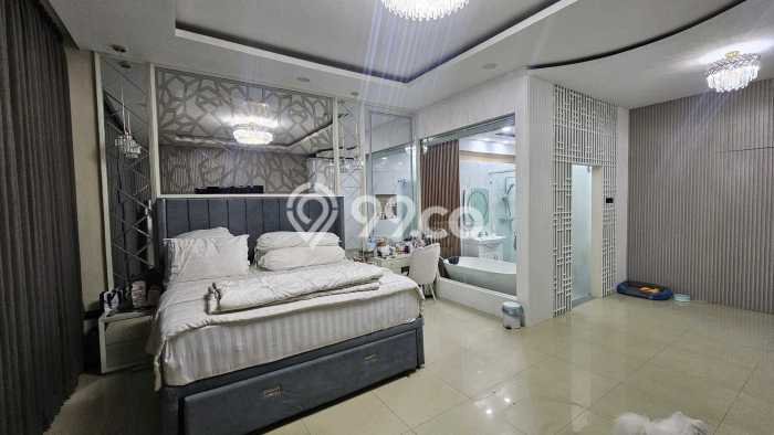 Rumah Modern 3 Kamar LT 90m2 di Pakuwon City Rumah Modern 3 Kamar LT 90m2 di Pakuwon City