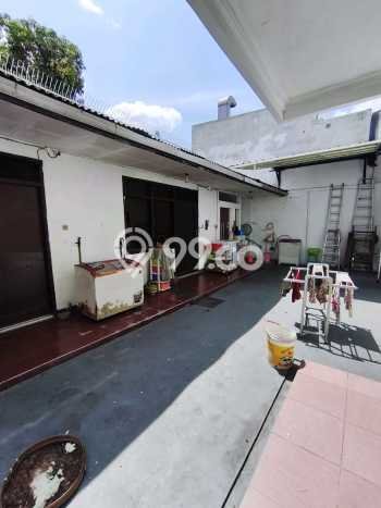 Jual Rumah Mewah Megah Dengan View Eksklusif di Kendangsari, Surabaya Jual Rumah Mewah Megah Dengan View Eksklusif di Kendangsari, Surabaya