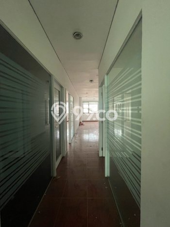 Ruko Bagus Dijual LB 660m2 Lokasi Strategis Surabaya Area Cocok untuk Berbisnis Ruko Bagus Dijual LB 660m2 Lokasi Strategis Surabaya Area Cocok untuk Berbisnis
