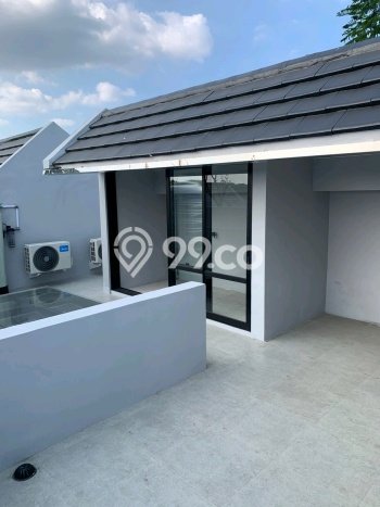 Jual Rumah Luas Elegan Dengan View Cantik di Citraland, Surabaya Jual Rumah Luas Elegan Dengan View Cantik di Citraland, Surabaya