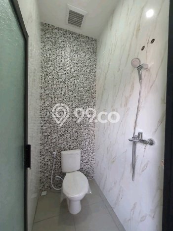 Jual Rumah Strategis Bagus Punya 4 KT di Surabaya Kota Surabaya SHM Jual Rumah Strategis Bagus Punya 4 KT di Surabaya Kota Surabaya SHM