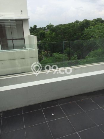 Rumah Cantik Siap Huni Di Sambikerep Luas 146m2 Lokasi Strategis Rumah Cantik Siap Huni Di Sambikerep Luas 146m2 Lokasi Strategis