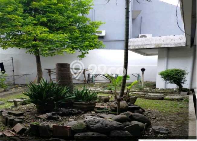 For Sale! Luxury House LT 575m2 Desain Modern di Ketintang For Sale! Luxury House LT 575m2 Desain Modern di Ketintang