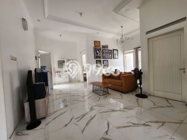 Rumah Mewah LB 500m2 Siap Pakai Desain Elegan di Sentul, Bogor Rumah Mewah LB 500m2 Siap Pakai Desain Elegan di Sentul, Bogor