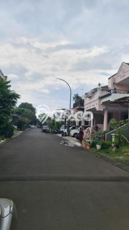 Jual Rumah Eksklusif 2 KT di Cibubur, Bogor Jual Rumah Eksklusif 2 KT di Cibubur, Bogor