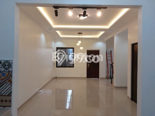 Hunian Nyaman Asri 7 KT Siap Huni di Cibubur Bogor Hunian Nyaman Asri 7 KT Siap Huni di Cibubur Bogor