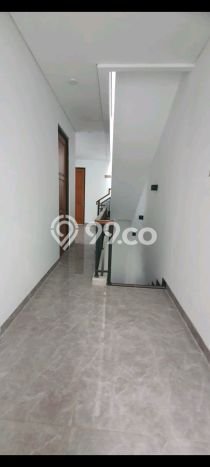 Rumah area , Akses ke Stasiun, 7 KT, Luas 120m2m² Bangunan 250m2m² Rumah area , Akses ke Stasiun, 7 KT, Luas 120m2m² Bangunan 250m2m²