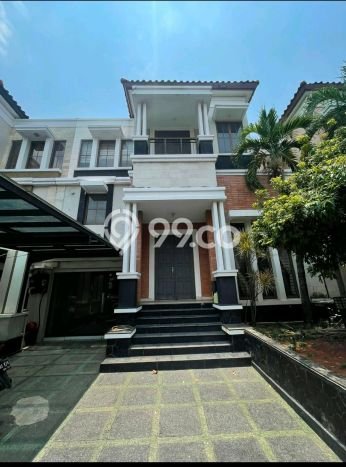Lokasi strategis! Rumah siap huni dikontrakkan di Kelapa Gading LB 200m2 Lokasi strategis! Rumah siap huni dikontrakkan di Kelapa Gading LB 200m2