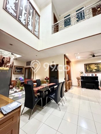 Hunian Mewah LB 300m2 Siap Pakai Desain Elegan di Permata Buana, Jakarta Barat Hunian Mewah LB 300m2 Siap Pakai Desain Elegan di Permata Buana, Jakarta Barat