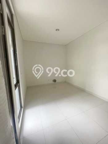 Komersial Bagus Dijual LB 150m2 Lokasi Strategis Tangerang Area Cocok untuk Bisnis Komersial Bagus Dijual LB 150m2 Lokasi Strategis Tangerang Area Cocok untuk Bisnis