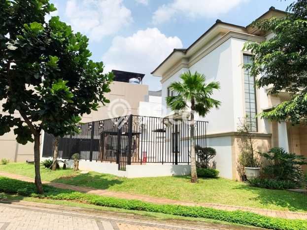 Jual Rumah Mewah Elegan Dengan View Eksklusif di BSD, Tangerang Jual Rumah Mewah Elegan Dengan View Eksklusif di BSD, Tangerang