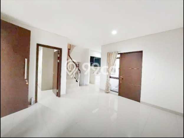 Rumah Minimalis 3 KT di BSD Tangerang Semi Furnished Rumah Minimalis 3 KT di BSD Tangerang Semi Furnished