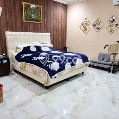 Dijual Rumah Mewah Megah Dengan View Cantik di Modernland, Tangerang Dijual Rumah Mewah Megah Dengan View Cantik di Modernland, Tangerang