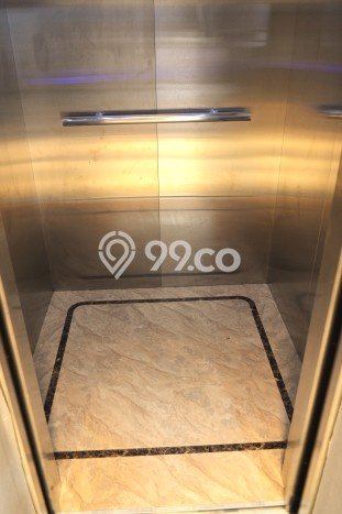 Hunian Elit LB 500m2 Siap Huni Desain Elegan di BSD, Tangerang Hunian Elit LB 500m2 Siap Huni Desain Elegan di BSD, Tangerang