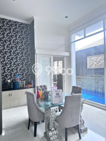 Jual Rumah 4 KT di BSD, Tangerang - Luas Tanah 285m² Jual Rumah 4 KT di BSD, Tangerang - Luas Tanah 285m²