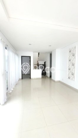 Rumah Elit Modern Tanpa Renovasi di BSD Tangerang Rumah Elit Modern Tanpa Renovasi di BSD Tangerang
