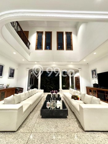 For Sale! Luxury House LT 750m2 Desain Elegan di Permata Buana For Sale! Luxury House LT 750m2 Desain Elegan di Permata Buana