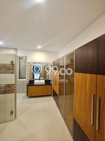 Rumah Mewah LB 450m2 Siap Pakai Desain Elegan di Alam Sutera, Tangerang Rumah Mewah LB 450m2 Siap Pakai Desain Elegan di Alam Sutera, Tangerang