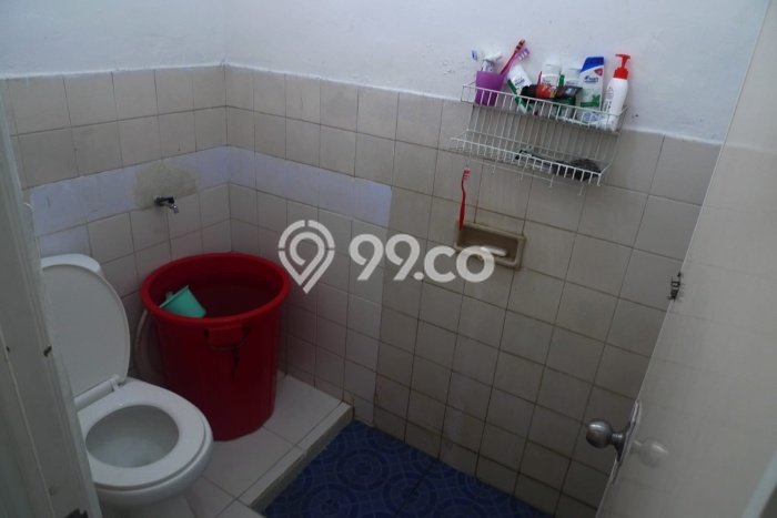 HARGA TERBAIK! Rumah Premium di Pancoran, Luas 181m² Bangunan 180m² HARGA TERBAIK! Rumah Premium di Pancoran, Luas 181m² Bangunan 180m²
