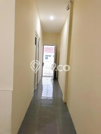 Kost Dijual di Cideng dengan 13 KT dan Luas 239m2 Kost Dijual di Cideng dengan 13 KT dan Luas 239m2