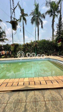 Rumah Elit LB 500m2 Siap Huni Desain Elegan di Pangkalan Jati, Depok Rumah Elit LB 500m2 Siap Huni Desain Elegan di Pangkalan Jati, Depok