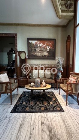 Rumah Mewah LB 700m2 Siap Huni Desain Elegan di Cipete, Jakarta Selatan Rumah Mewah LB 700m2 Siap Huni Desain Elegan di Cipete, Jakarta Selatan
