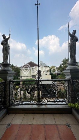 Rumah Mewah LB 700m2 Siap Huni Desain Elegan di Cipete, Jakarta Selatan Rumah Mewah LB 700m2 Siap Huni Desain Elegan di Cipete, Jakarta Selatan