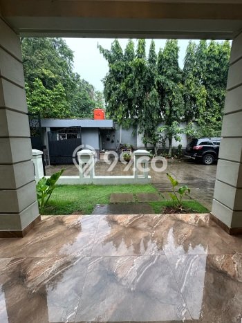 Ready to Use! Premium House LT 367m2 Desain Modern di Lebak Bulus Ready to Use! Premium House LT 367m2 Desain Modern di Lebak Bulus