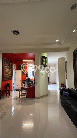 Hunian Elit LB 450m2 Siap Huni Desain Elegan di Pejaten, Jakarta Selatan Hunian Elit LB 450m2 Siap Huni Desain Elegan di Pejaten, Jakarta Selatan