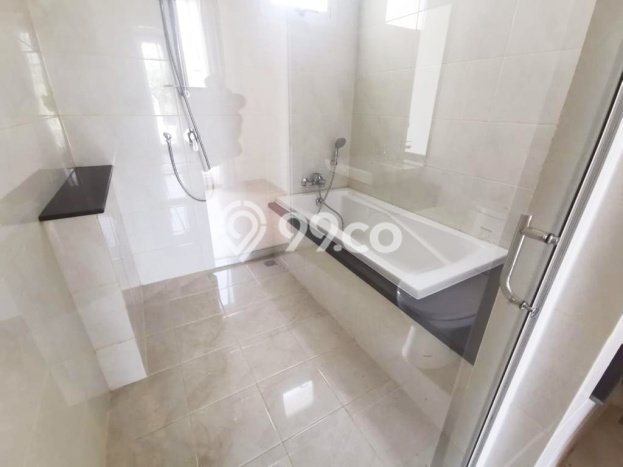 Rumah kawasan Cirendeu, 3 KT, Area Elite, LT 144m² LB 256m² Rumah kawasan Cirendeu, 3 KT, Area Elite, LT 144m² LB 256m²