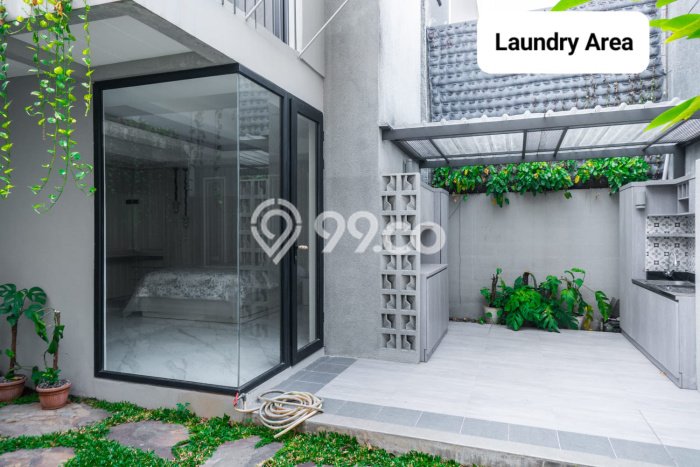 Rumah Luxury Modern Siap Huni di Cibubur Jakarta Timur Rumah Luxury Modern Siap Huni di Cibubur Jakarta Timur