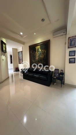 Hunian Elit LB 450m2 Siap Huni Desain Elegan di Pejaten, Jakarta Selatan Hunian Elit LB 450m2 Siap Huni Desain Elegan di Pejaten, Jakarta Selatan