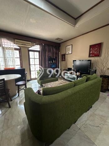Hunian Mewah LB 600m2 Siap Huni Desain Elegan di Pondok Indah, Jakarta Selatan Hunian Mewah LB 600m2 Siap Huni Desain Elegan di Pondok Indah, Jakarta Selatan
