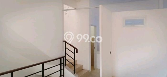 Ruko Dijual di Tangerang LT 67m2 & LB 202m2 Lokasi Terbaik! Ruko Dijual di Tangerang LT 67m2 & LB 202m2 Lokasi Terbaik!