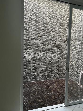 Rumah Mewah Dijual LT 102m2 di Kelapa Gading, Jakarta Utara Rumah Mewah Dijual LT 102m2 di Kelapa Gading, Jakarta Utara