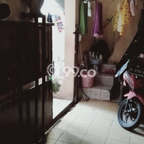 Rumah Strategis di Pusat Kota Cilincing, Jakarta Utara - 2 Kamar Tidur Rumah Strategis di Pusat Kota Cilincing, Jakarta Utara - 2 Kamar Tidur