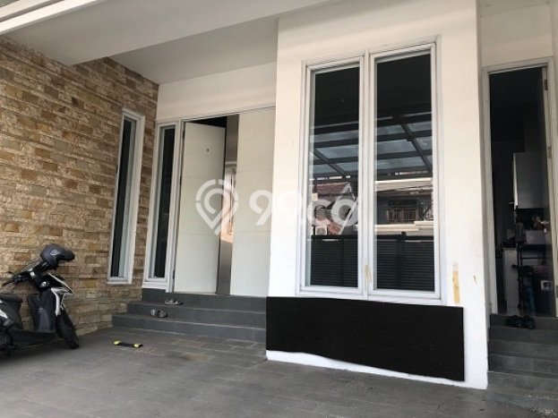 DIJUAL CEPAT! Rumah di Sunter, Jakarta Utara, LT 144m² Bangunan 324m² HARGA NEGO! DIJUAL CEPAT! Rumah di Sunter, Jakarta Utara, LT 144m² Bangunan 324m² HARGA NEGO!