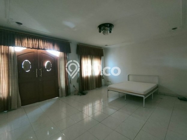 Rumah Strategis dengan Luas Tanah 216m² dan Luas Bangunan 360m² di Area Sunter, Jakarta Utara Rumah Strategis dengan Luas Tanah 216m² dan Luas Bangunan 360m² di Area Sunter, Jakarta Utara