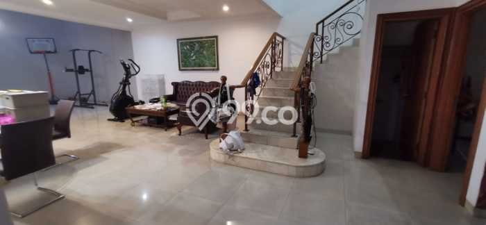 HARGA SPESIAL! Rumah di Kelapa Gading, Jakarta Utara, LT 250m² Bangunan 400m² HARGA NEGO! HARGA SPESIAL! Rumah di Kelapa Gading, Jakarta Utara, LT 250m² Bangunan 400m² HARGA NEGO!