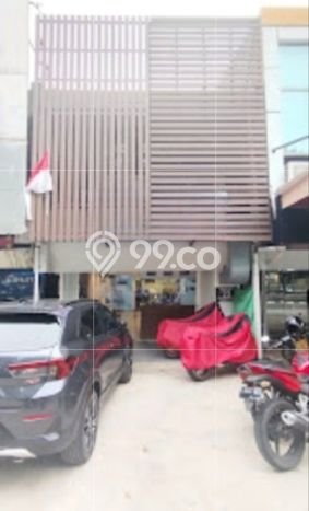 Ruko Disewa di Jakarta Utara dengan LB 140m2 Area Komersial Ramai Ruko Disewa di Jakarta Utara dengan LB 140m2 Area Komersial Ramai