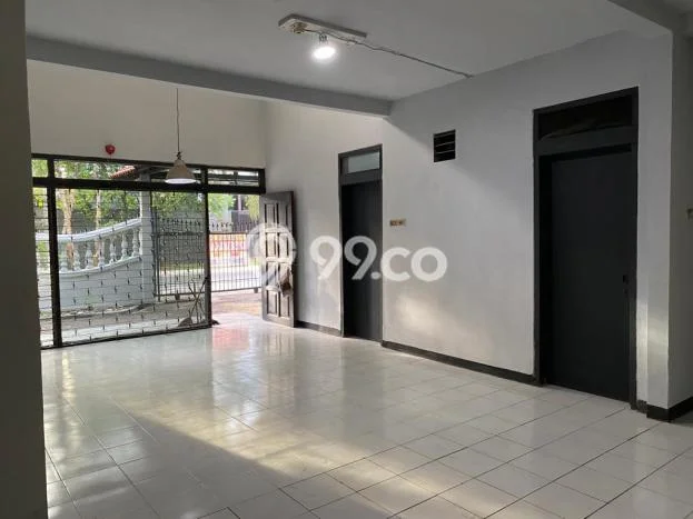 Jual Rumah Mewah Megah Dengan View Cantik di Kayu Putih, Jakarta Timur Jual Rumah Mewah Megah Dengan View Cantik di Kayu Putih, Jakarta Timur