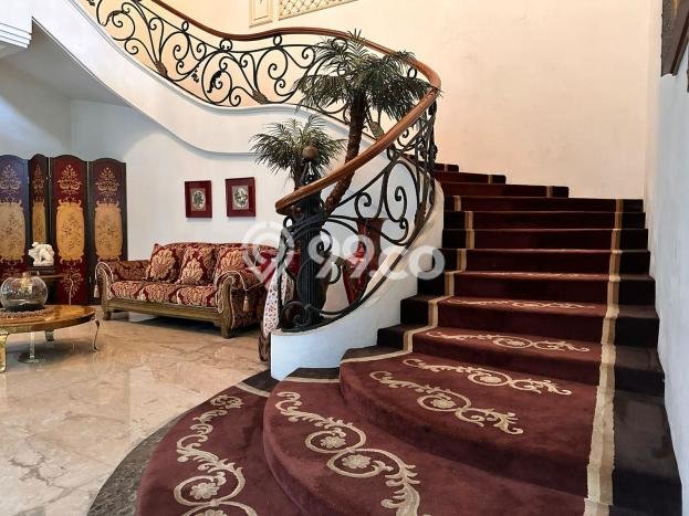Dijual Rumah Mewah Exclusive di Karawaci, Tangerang Dijual Rumah Mewah Exclusive di Karawaci, Tangerang