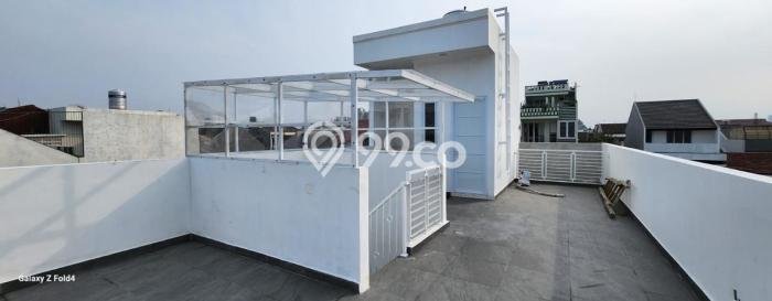 Rumah Mewah Dijual LT 102m2 di Kelapa Gading, Jakarta Utara Rumah Mewah Dijual LT 102m2 di Kelapa Gading, Jakarta Utara