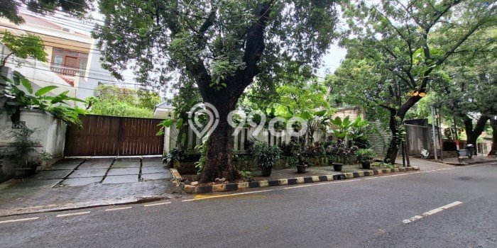 Dijual Hunian Mewah dengan Fasilitas Sekitar Komplit di Menteng, Jakarta Pusat Dijual Hunian Mewah dengan Fasilitas Sekitar Komplit di Menteng, Jakarta Pusat