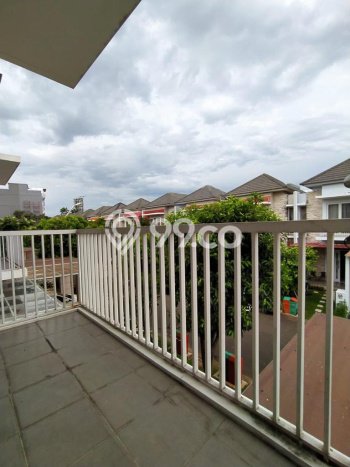 Rumah Terawat di Summarecon Bekasi, Bekasi, Luas Tanah 119m², LB 89m² Rumah Terawat di Summarecon Bekasi, Bekasi, Luas Tanah 119m², LB 89m²