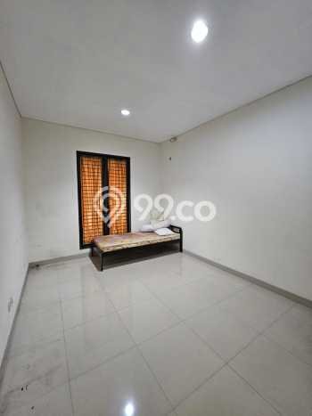 Jual Rumah Mewah Megah Dengan View Cantik di Cibubur, Jakarta Timur Jual Rumah Mewah Megah Dengan View Cantik di Cibubur, Jakarta Timur