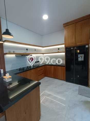 Jual Rumah Bagus Siap Huni LB 160m2 di Mlati, Sleman Jual Rumah Bagus Siap Huni LB 160m2 di Mlati, Sleman