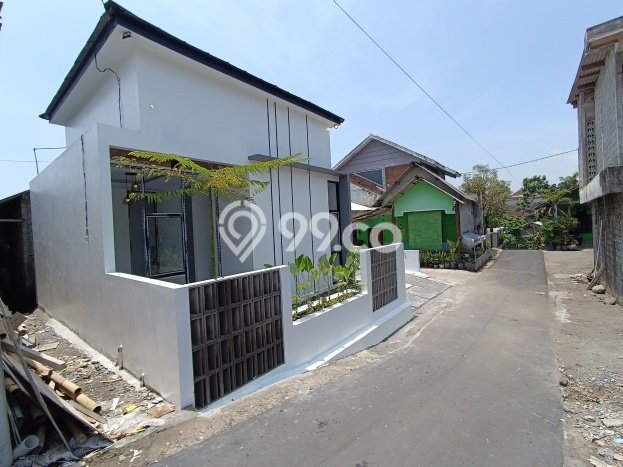 Lokasi Strategis! Dijual Ruko Bisnis di Ngaglik, Sleman Kondisi Baik Lokasi Strategis! Dijual Ruko Bisnis di Ngaglik, Sleman Kondisi Baik