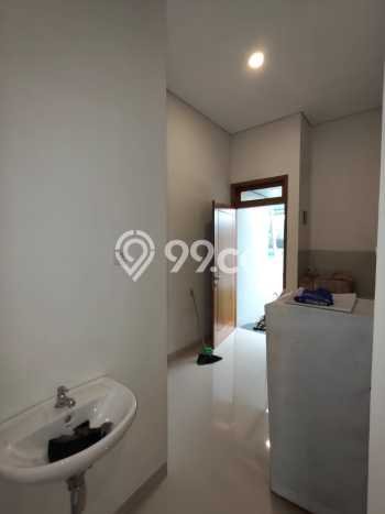 For Sale Rumah 4 Kamar Lokasi Strategis Bagus dan Strategis di Ngaglik For Sale Rumah 4 Kamar Lokasi Strategis Bagus dan Strategis di Ngaglik
