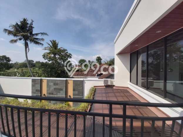 Rumah Mewah Dijual LT 478m2 di Mlati, Sleman Rumah Mewah Dijual LT 478m2 di Mlati, Sleman